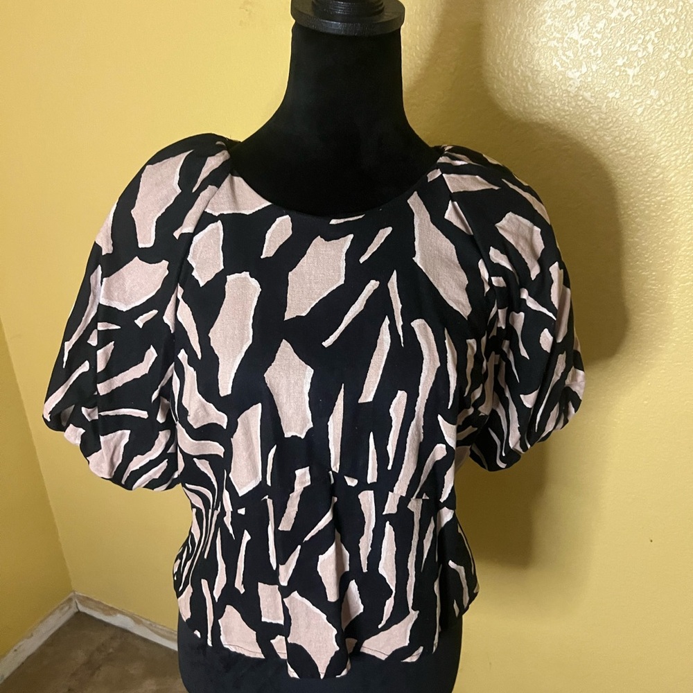 DKNY Black and Blush Abstract Puff Sleeve Blouse